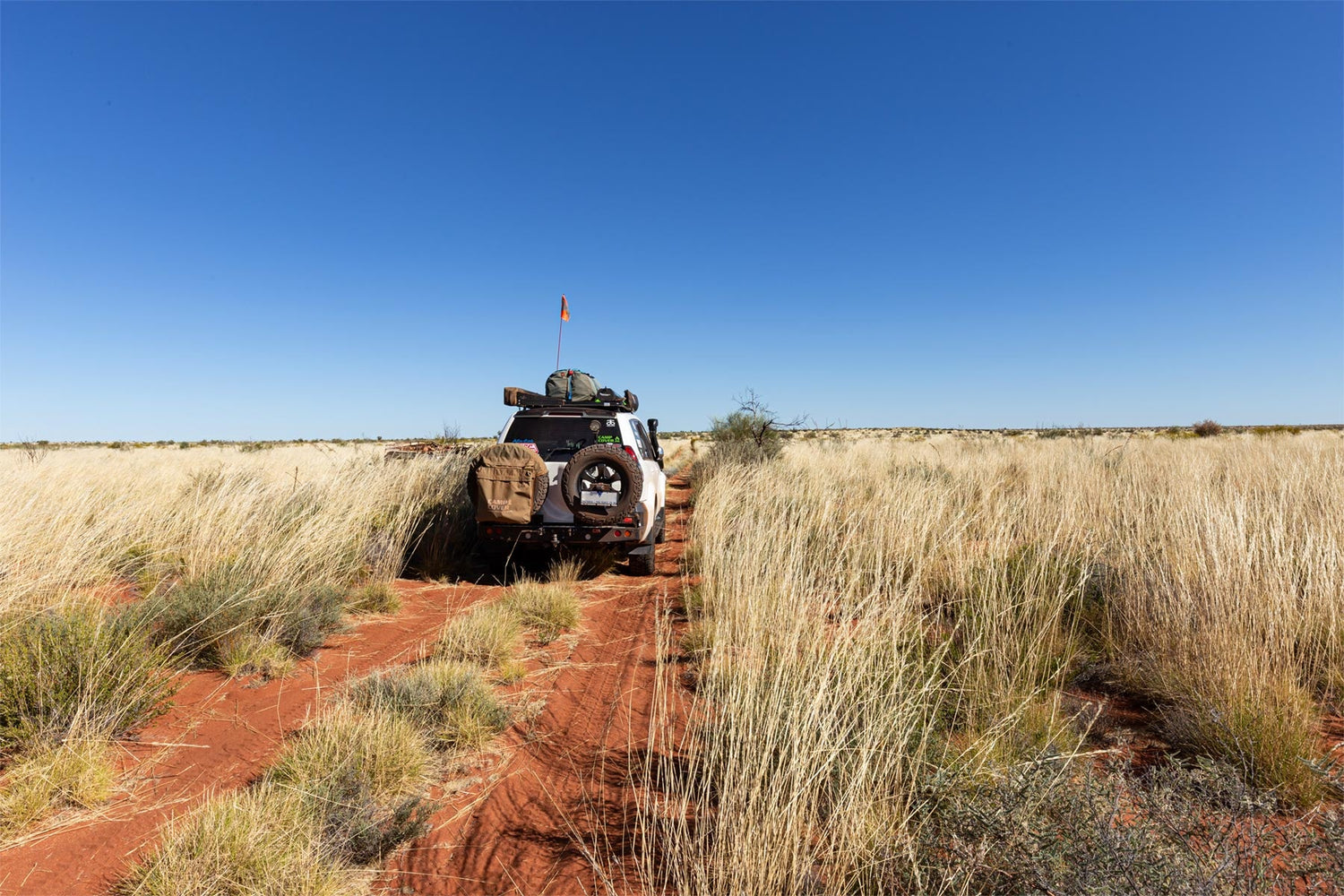 3 Great Desert 4WD Tracks from an Updated Hema Maps Guide - Hema Maps Online Shop