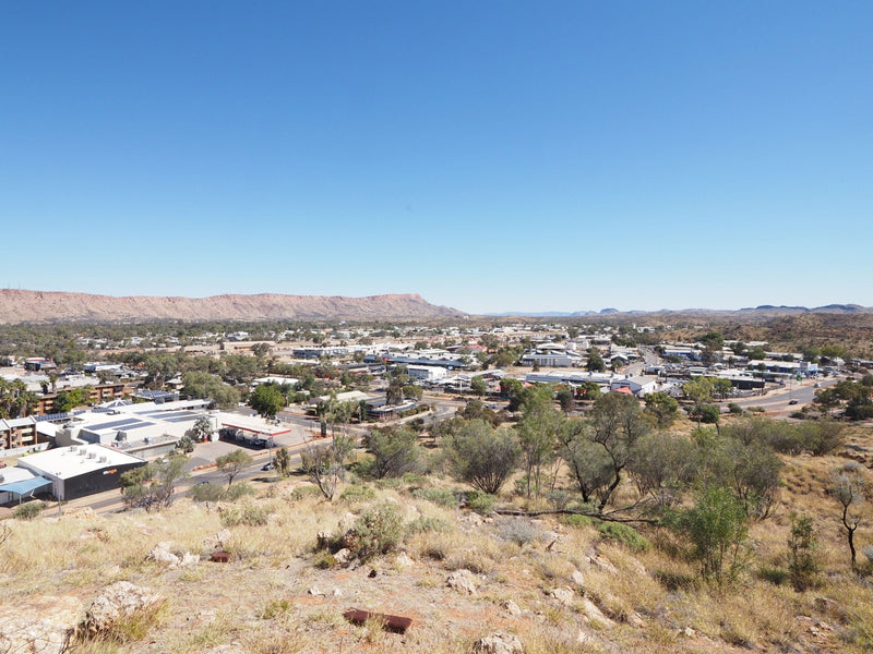 10 attractions that make Alice Springs worth the trip - Hema Maps Online Shop