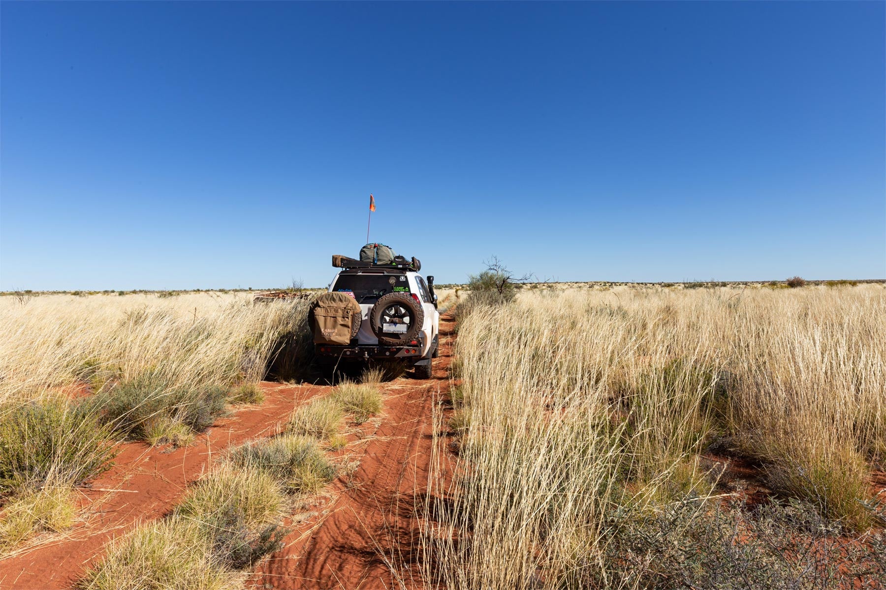 3 Great Desert 4WD Tracks from an Updated Hema Maps Guide - Hema Maps Online Shop