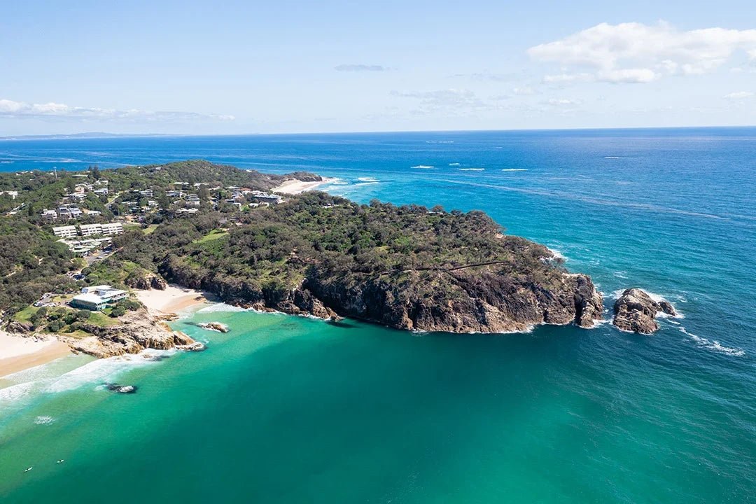 4WD Guide to North Stradbroke Island: Tracks, Beach & Camping - Hema Maps