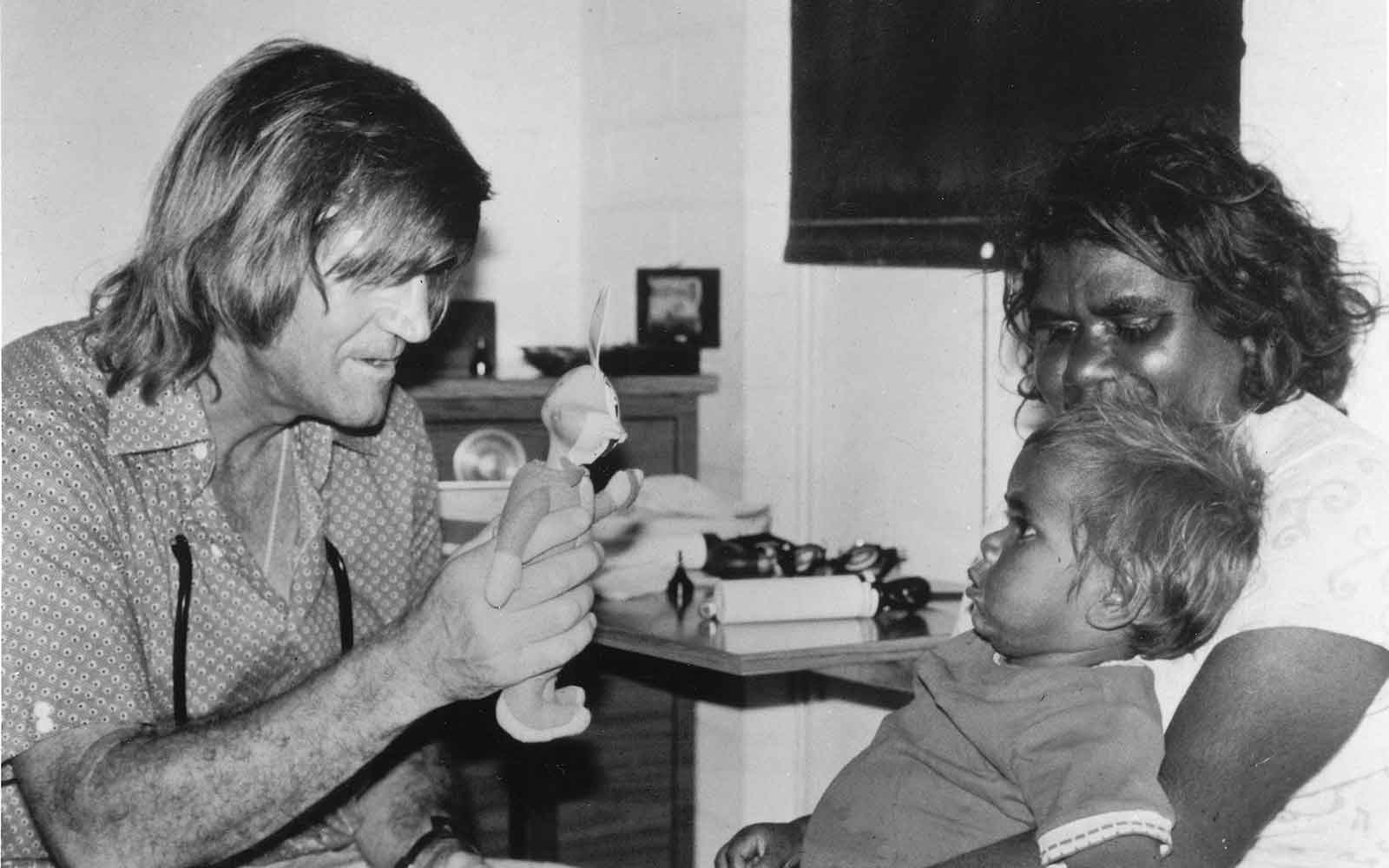 Outback hero: Fred Hollows Foundation - Hema Maps Online Shop
