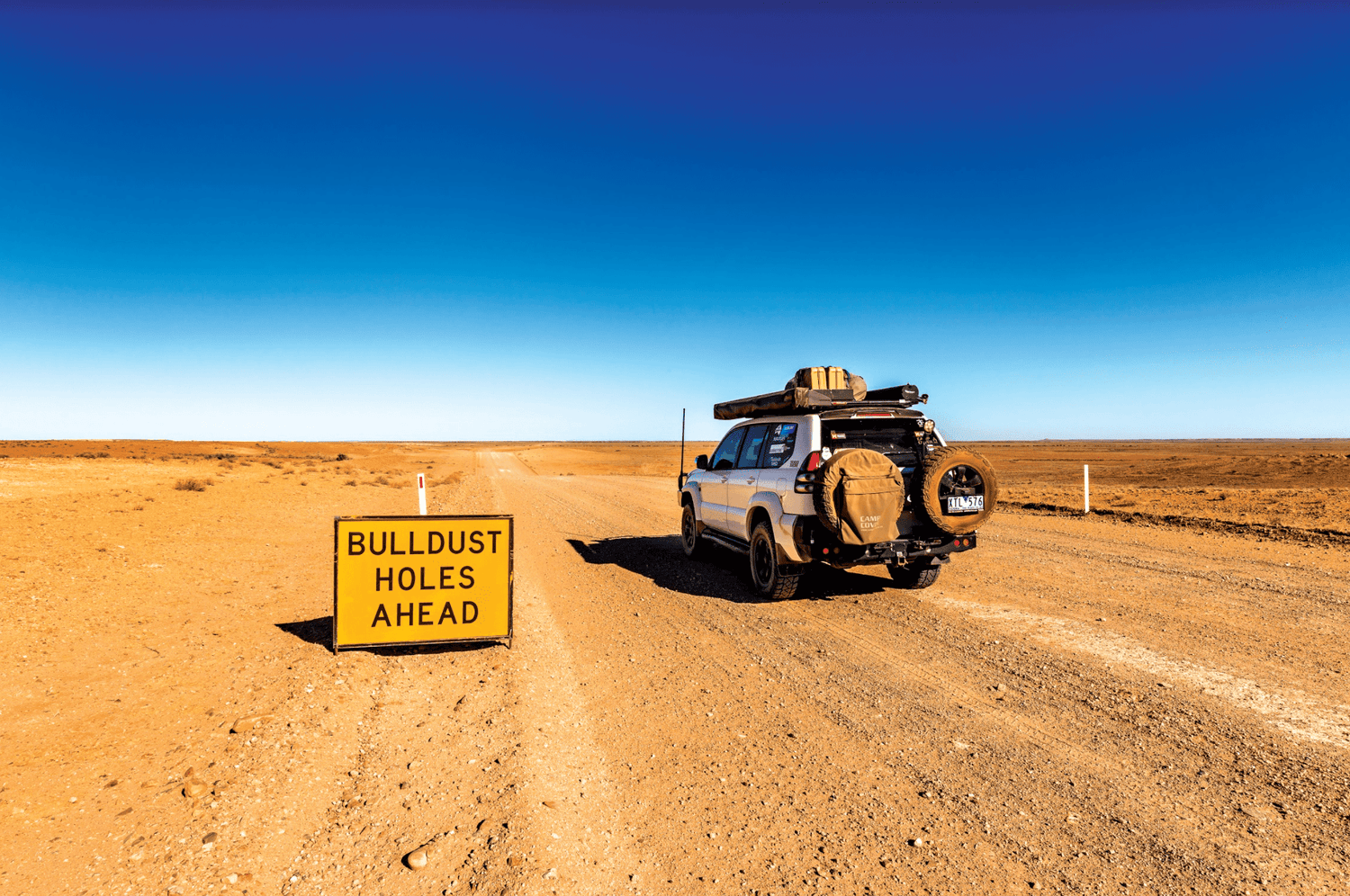 Beginner's Guide to the Oodnadatta Track - Hema Maps Online Shop