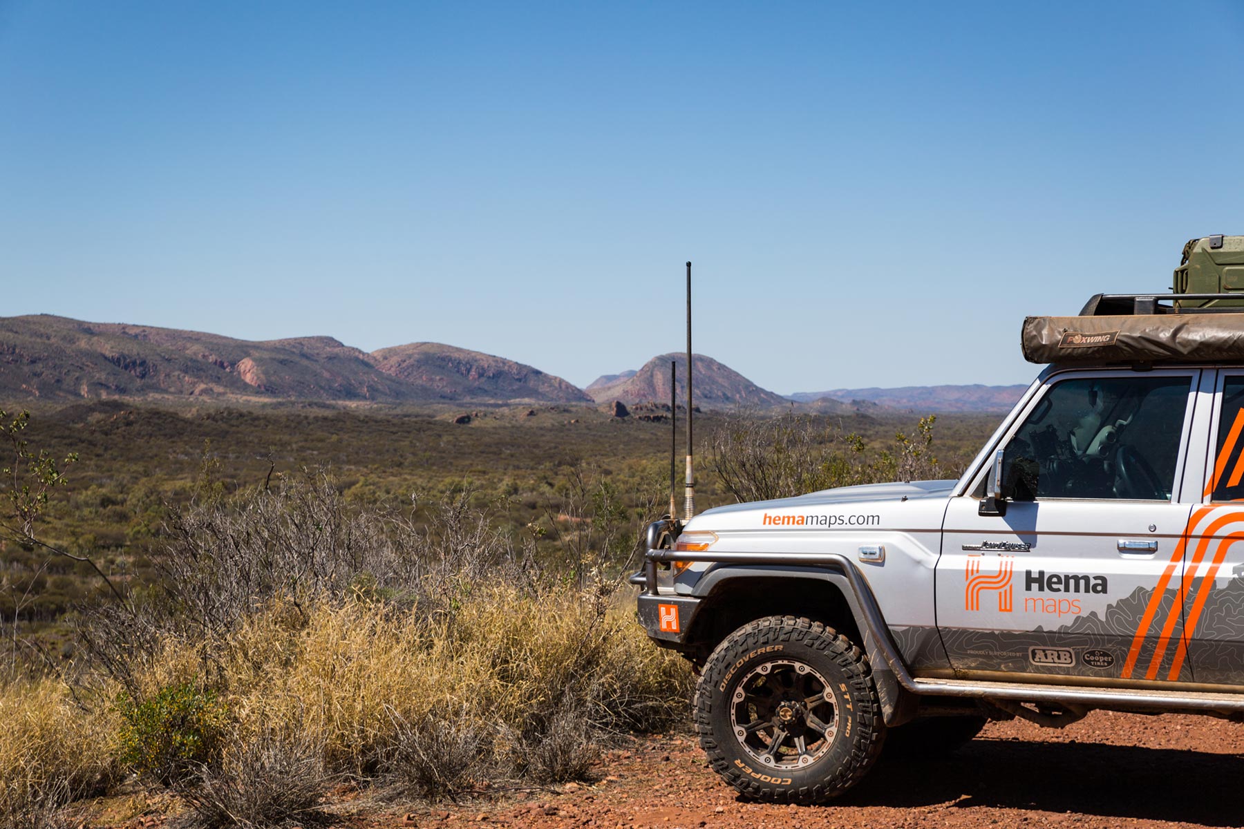 Gary Junction Road - The Outback's Heart - Hema Maps Online Shop
