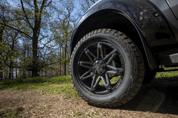 New shoes for the 2016 Toyota Prado GX: General Grabber AT3