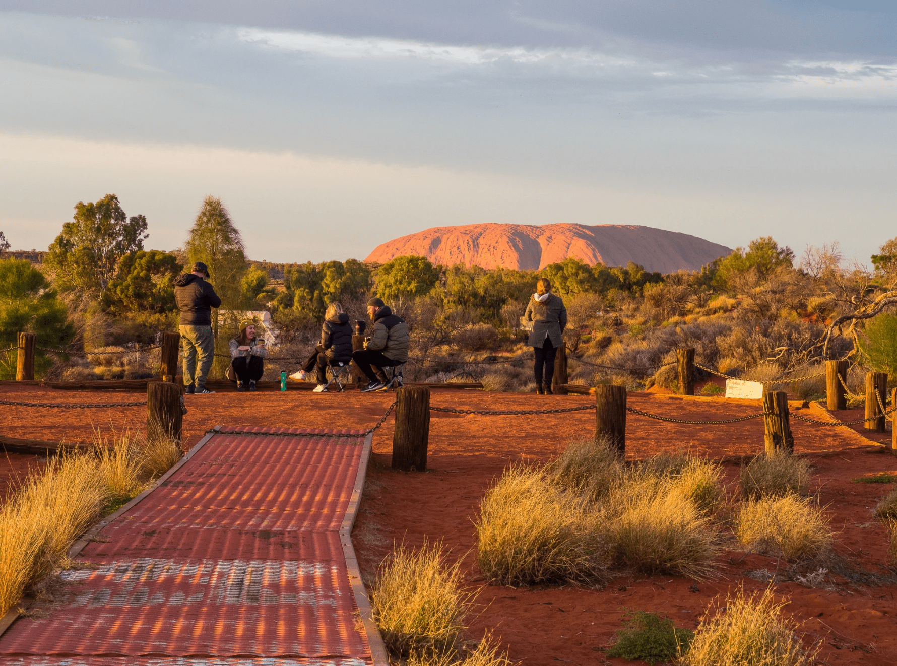 Red Centre Way - In The Red - Hema Maps Online Shop