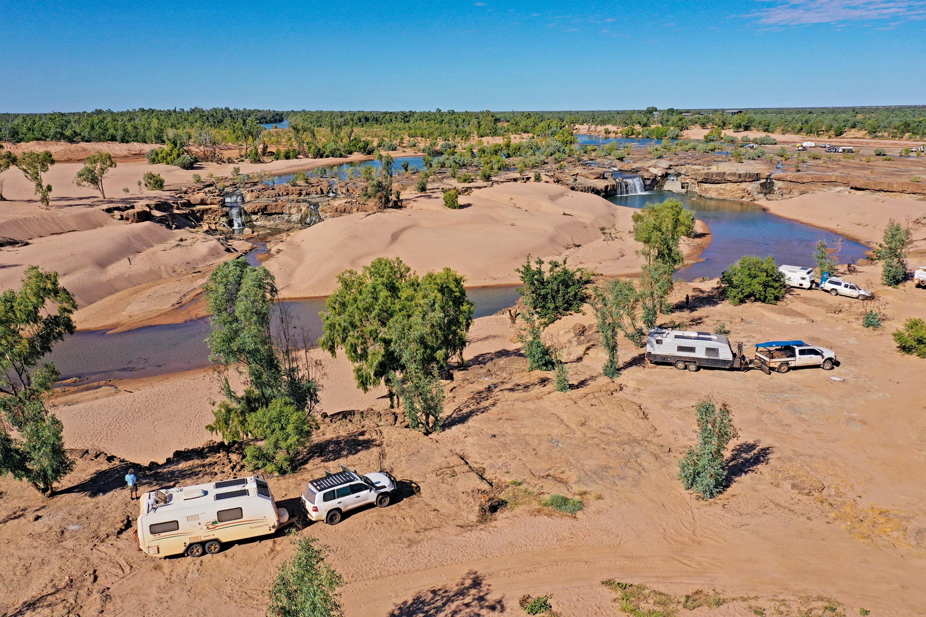 The Savannah Way: Driving from Cairns to Broome - Hema Maps