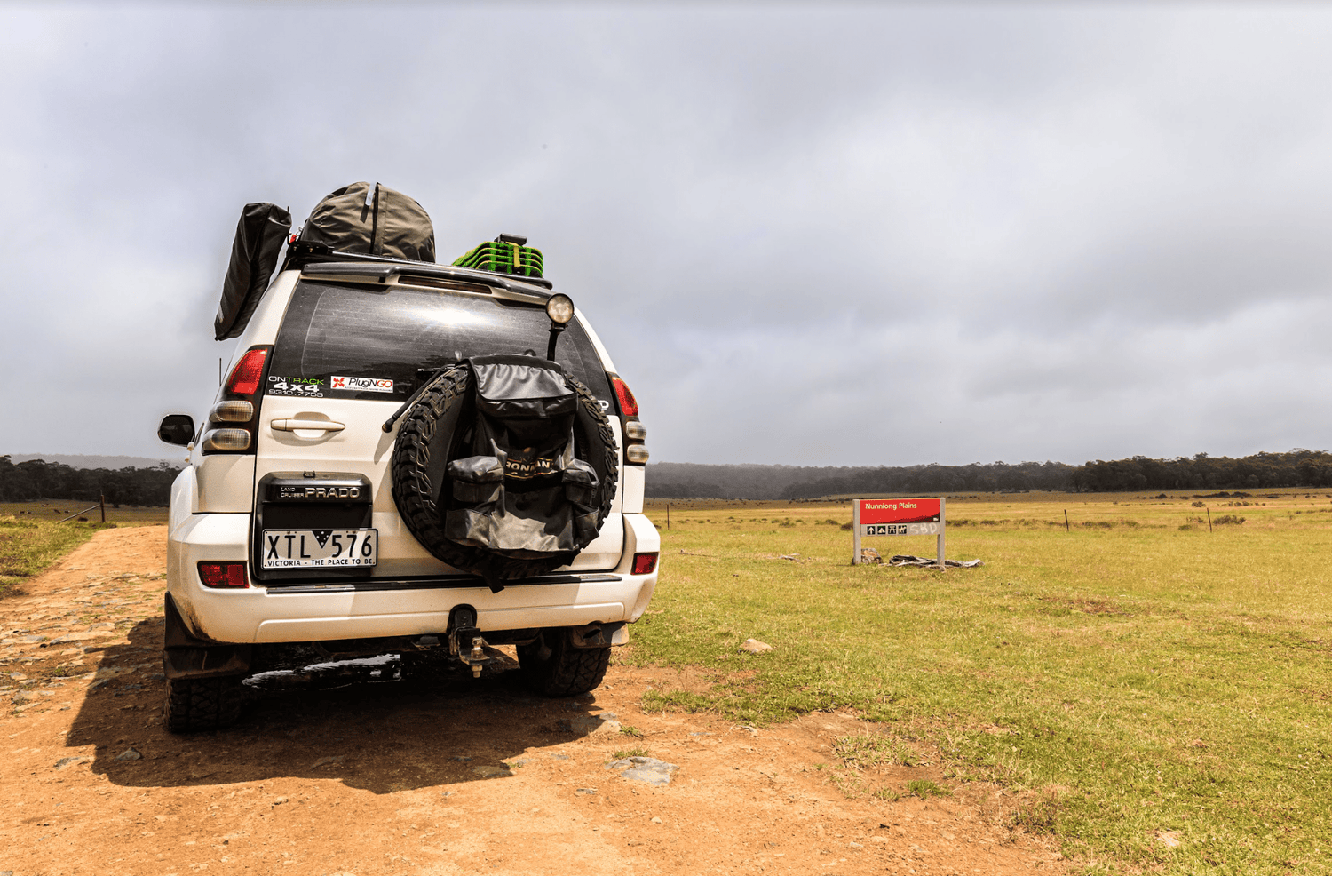 Top 8 Hidden Hideaways in the Vic High Country - Hema Maps Online Shop