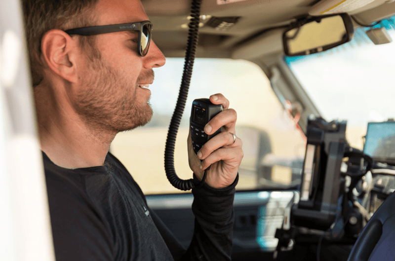 Why You Should Install A UHF In Your 4WD - Hema Maps Online Shop