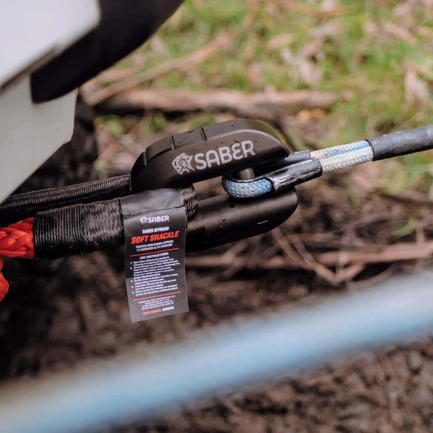Winch Shackles - Hema Maps Online Shop
