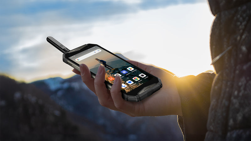 HX-Z6 Alpine 5.6-Inch UHF DMR Smartphone Navigator Including Hema Nav