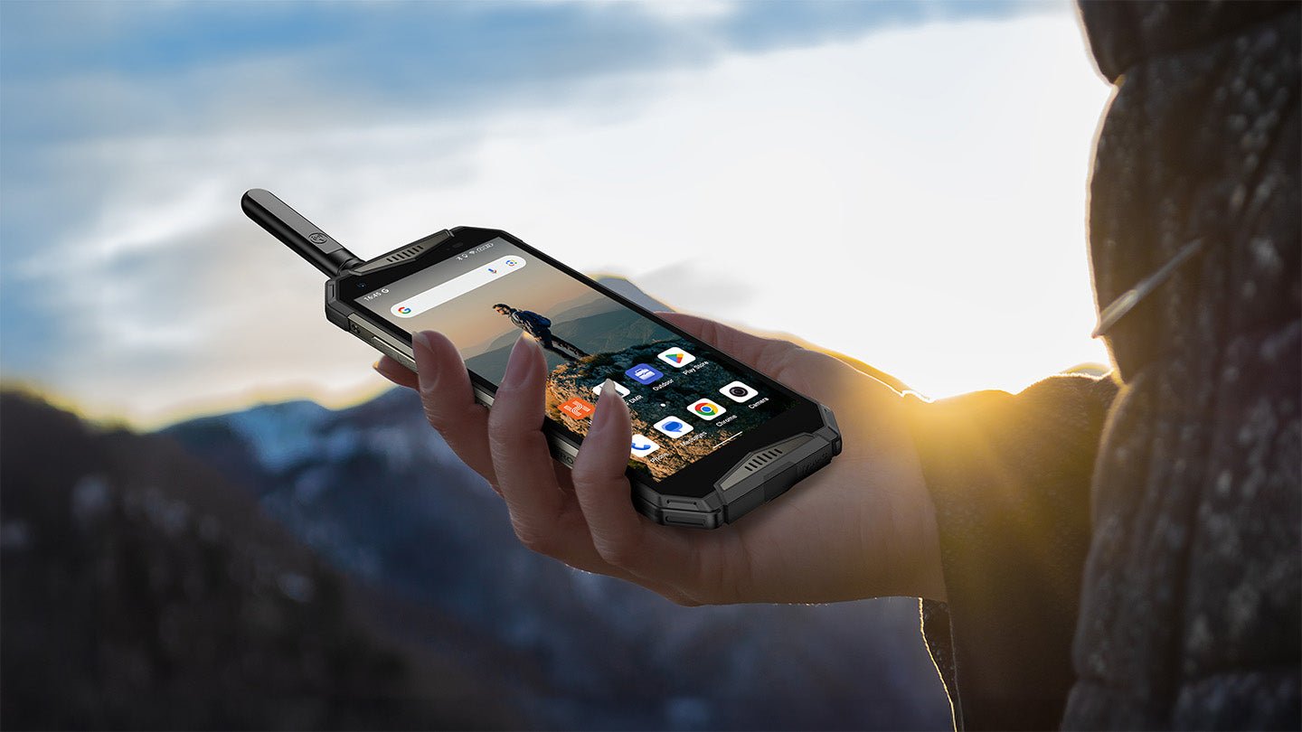 HX - Z6 Alpine 5.6 - Inch UHF DMR Smartphone Navigator Including Hema Nav - GPS & Accessories - Hema Maps Online Shop