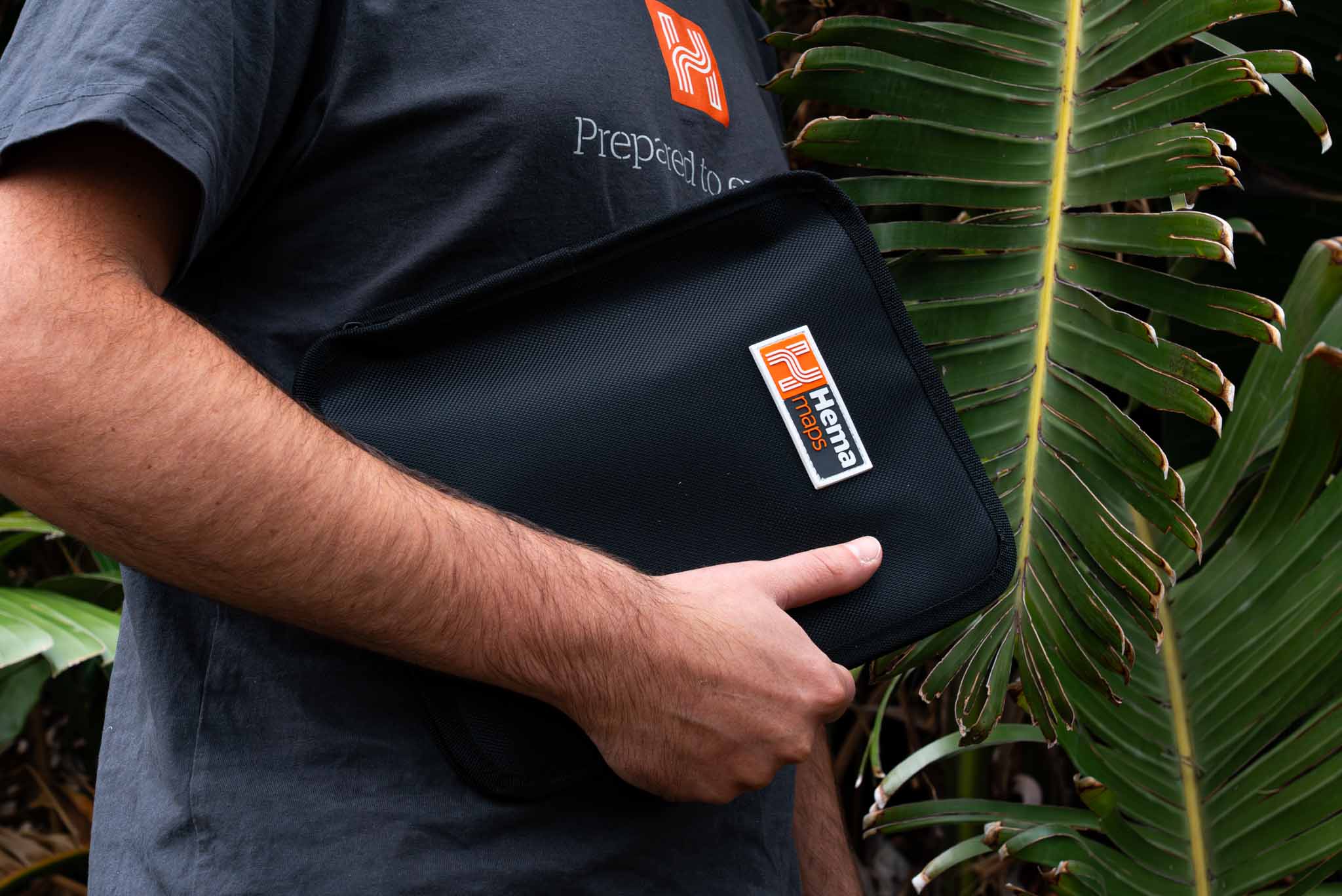 Map Wallet - 22. Other - Hema Maps